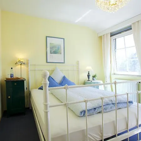 Kleine Am Park Garni