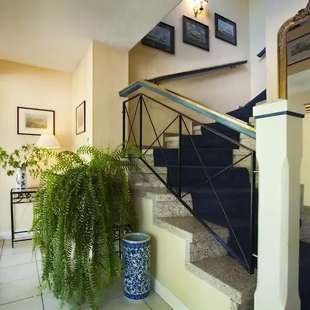 Kleine Am Park Garni מלון ביספינגן