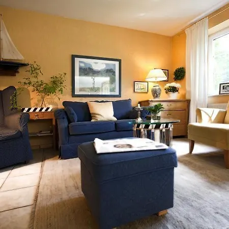 מלון Kleine Am Park Garni